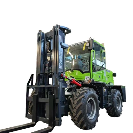 Forklift off-road memandu roda empat